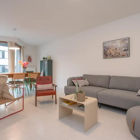Διαμέρισμα Chez Meme Gernoaze - Unique 2 Bedroom Flat