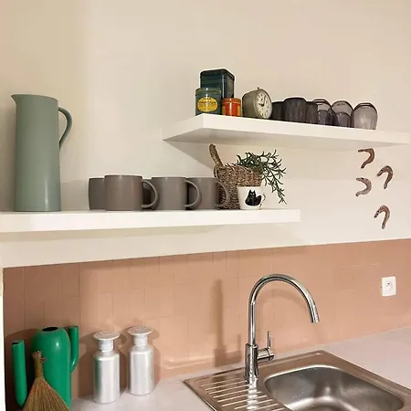 Chez Meme Gernoaze - Unique 2 Bedroom Flat Apartment *