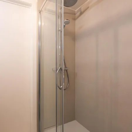 Apartamento Chez Meme Gernoaze - Unique 2 Bedroom Flat *