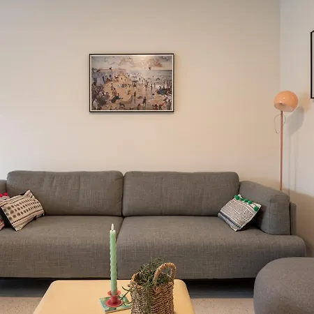 Chez Meme Gernoaze - Unique 2 Bedroom Flat Apartamento Ostend