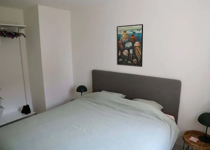 Appartement Chez Meme Gernoaze - Unique 2 Bedroom Flat *